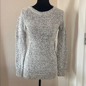 GAP Women's Marled Gray Crew Neck Sweater